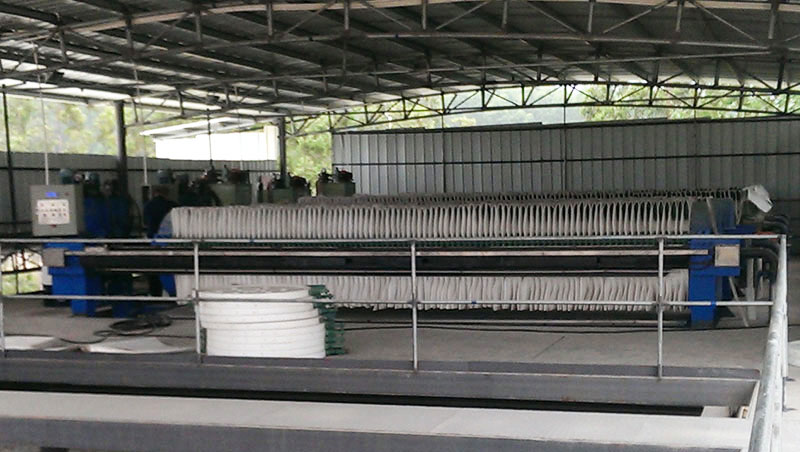 廂式探花AV播放清洗 廂式探花AV播放清洗